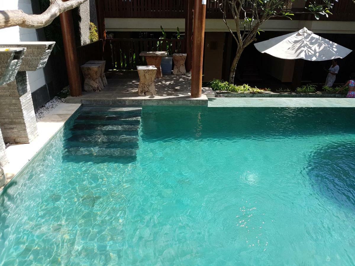 Narisha Guesthouse Kupang  Buitenkant foto